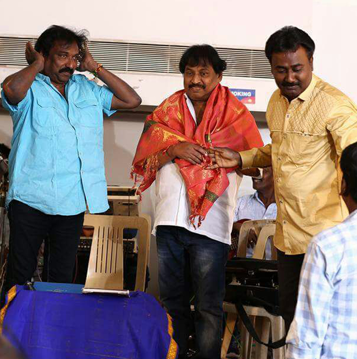 Jeni_Melodies_Violin_Instrumental_Music_Orchestra Guitar Artist_cine_light_music_in_Chennai_Tamilnadu